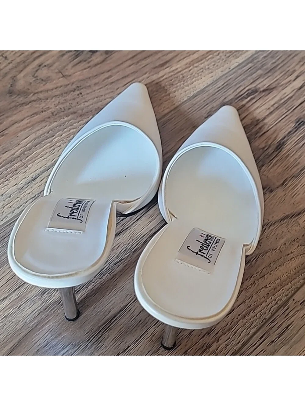 80s Vintage Frederick's of Hollywood White Women's Heels, Size 7, White & Silver